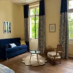 Bed & Breakfast L'enthousiasme 3*