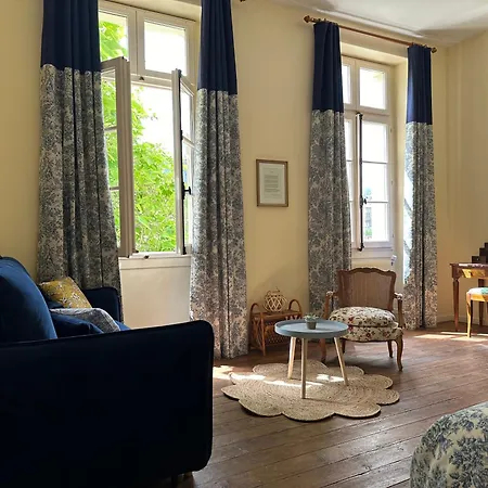 L'enthousiasme Bed & Breakfast *